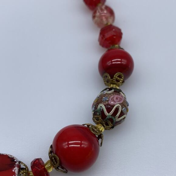 Vintage Venetian Red Glass Wedding Cake Graduated Bead Necklace Adjustable - Picture 3 of 15